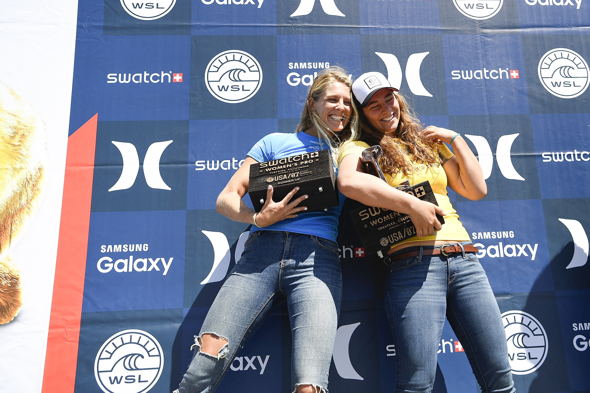 Tyler Wright is the 2016 Swatch Women's Pro WINNER and Stephanie Gilmore taking the runner-up placing.
