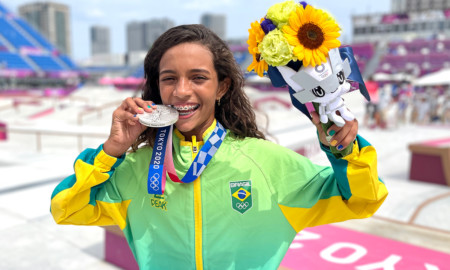 Skatista Rayssa Leal é a atleta mais jovem a conquistar uma medalha em Olimpíadas
