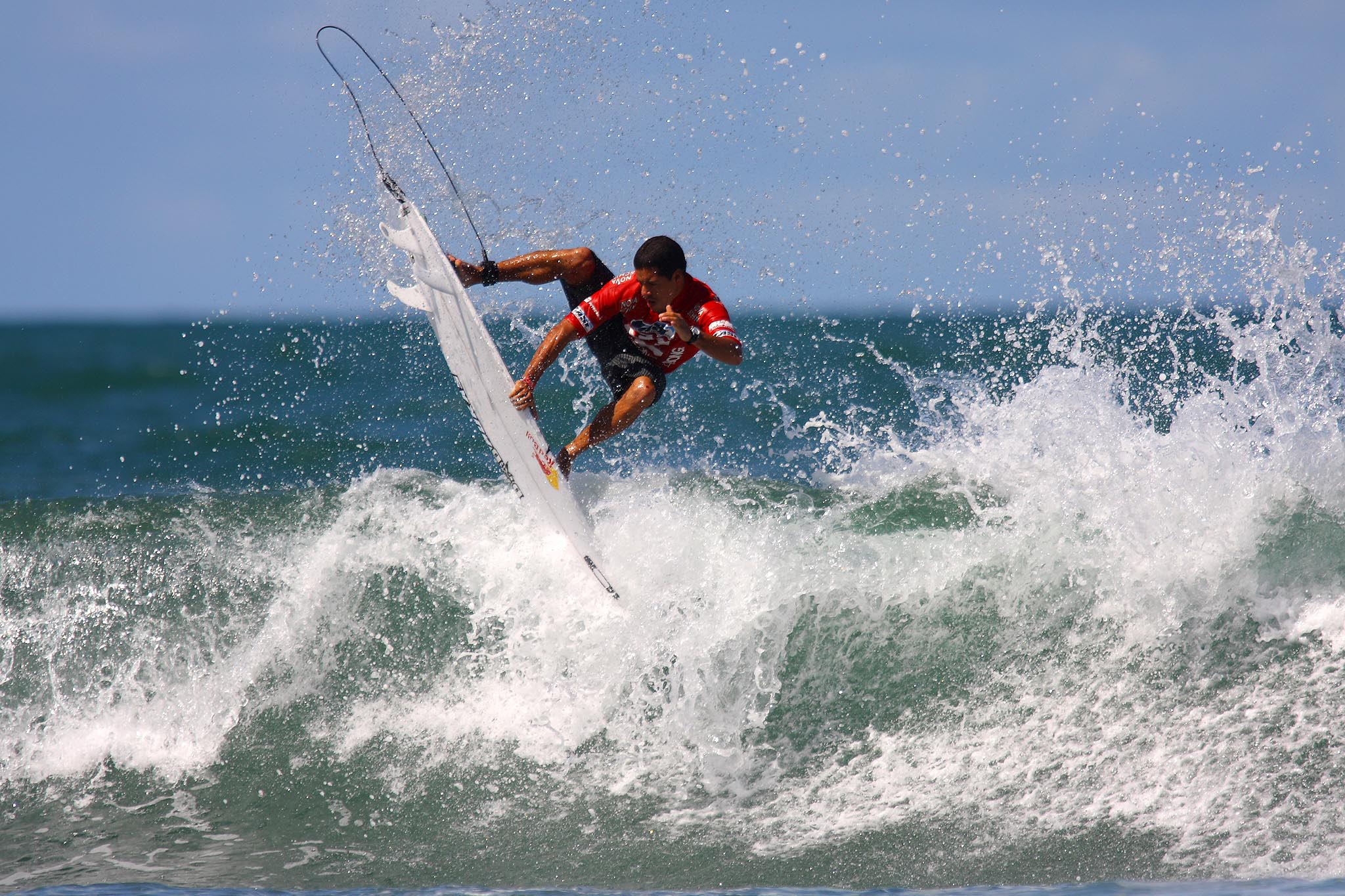 Adriano de Souza (SP) na Praia do Forte / Foto Daniel Smorigo / WSL