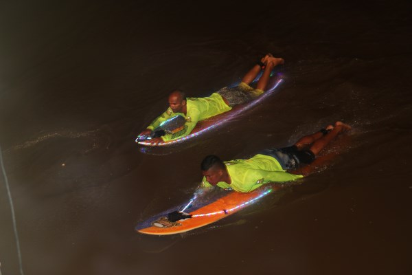 18º Surf na Pororoca de São Domingos do Capim-Surf Noturno-Foto-Jeremy Dias (16)