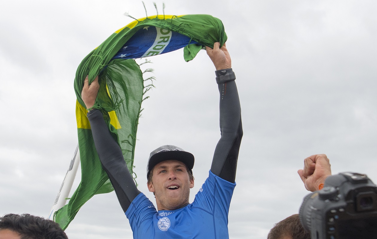 Jesse Mendes Wins the 2017 Australian Open of Surfing