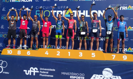 Reinaldo Colucci vence etapa do UFF Rio Triathlon