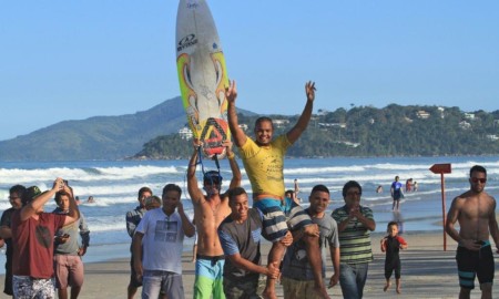 Weslley Dantas vence a 2ª etapa do Paulista de Surf Pro