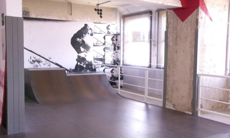 Farol Santander tem pista de skate no 21º andar