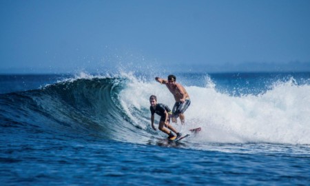 Pai e filho no Fico Surf Festival