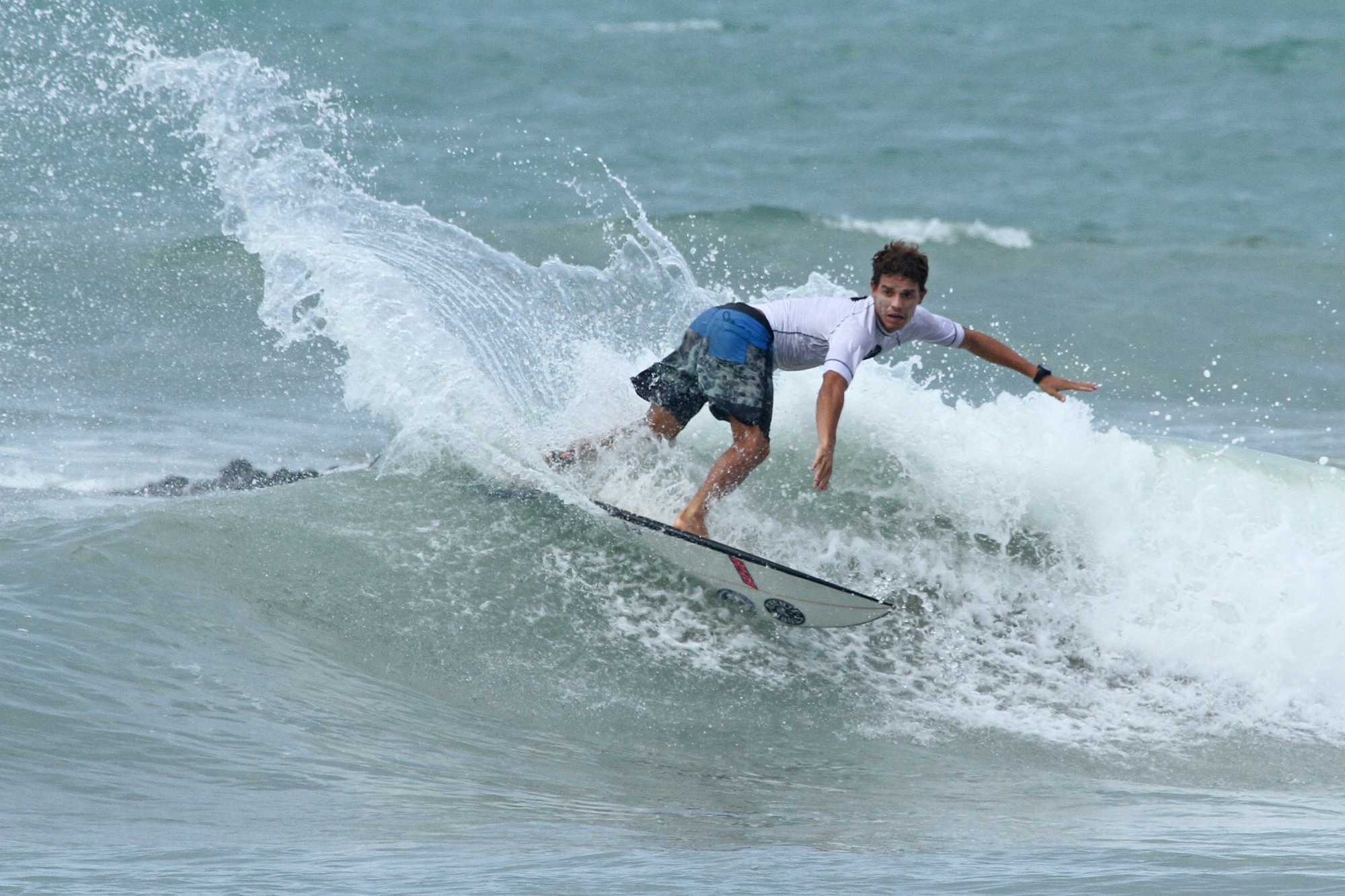 Israel Jr foi o Campeão da I Etapa do Circuito Cearense de Surf, na categoria profissional / Foto Lima Jr