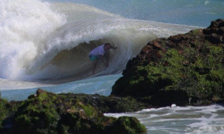 Portão aberto para os surfistas Máster