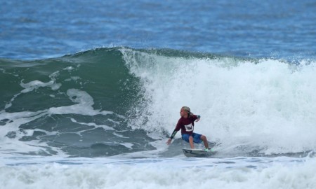 Hang Loose Surf Attack pode definir campeões