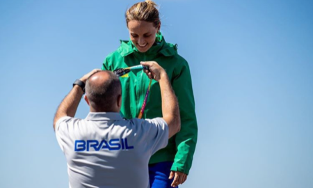 Tricampeã brasileira de SUP, Lena Ribeiro, está confirmada no Aloha Spirit