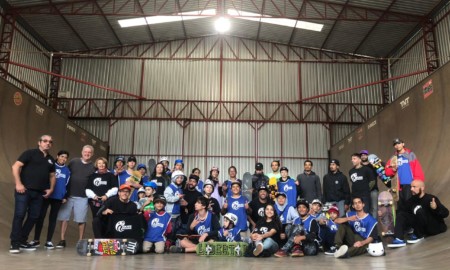 Alunos da ONG Skate Solidário se divertem, pela primeira vez, na RG Skate House