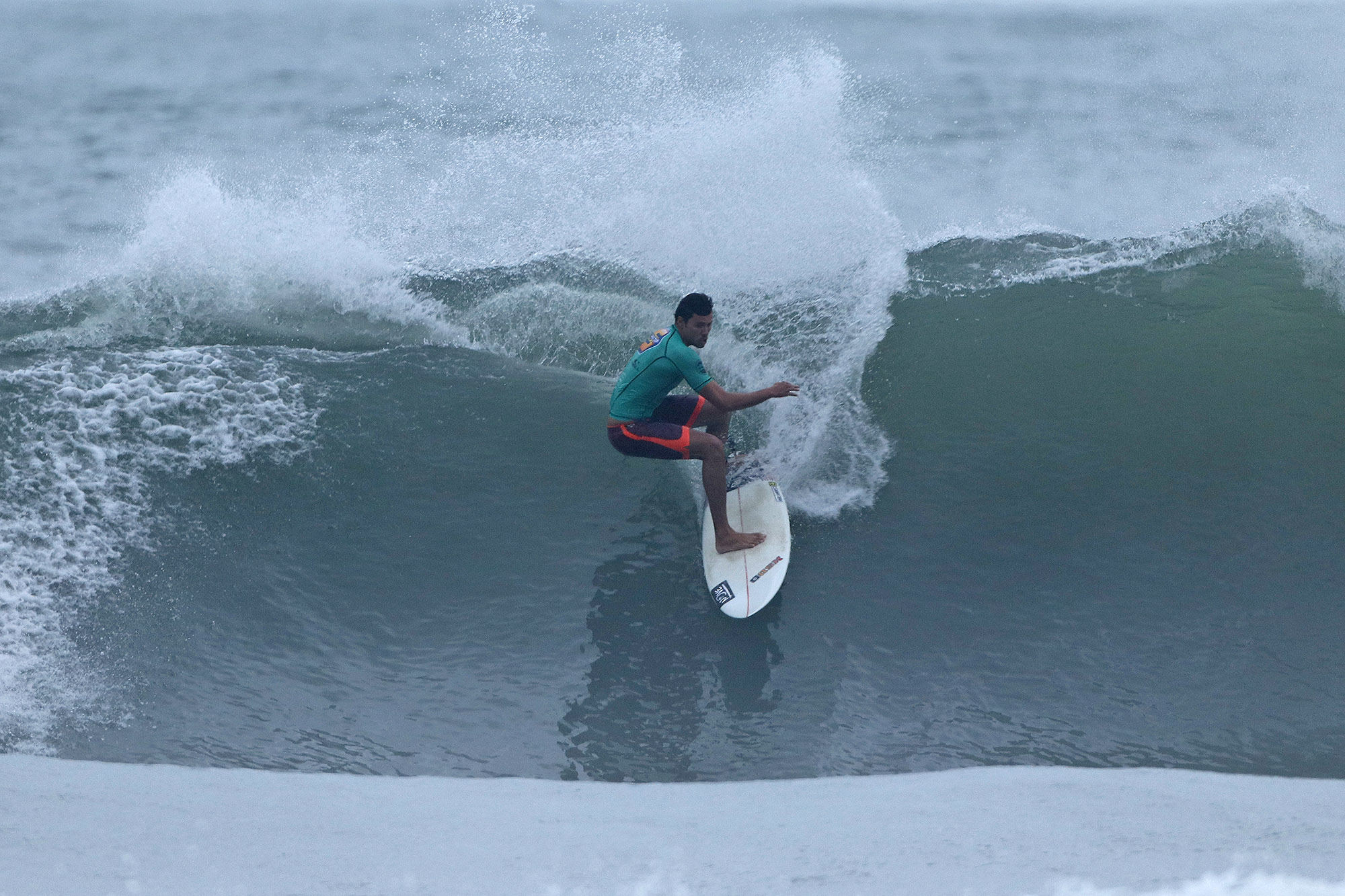 Thiago Meneses vence o Surf Trip SP Contest Maresias / Foto Munir El Hage