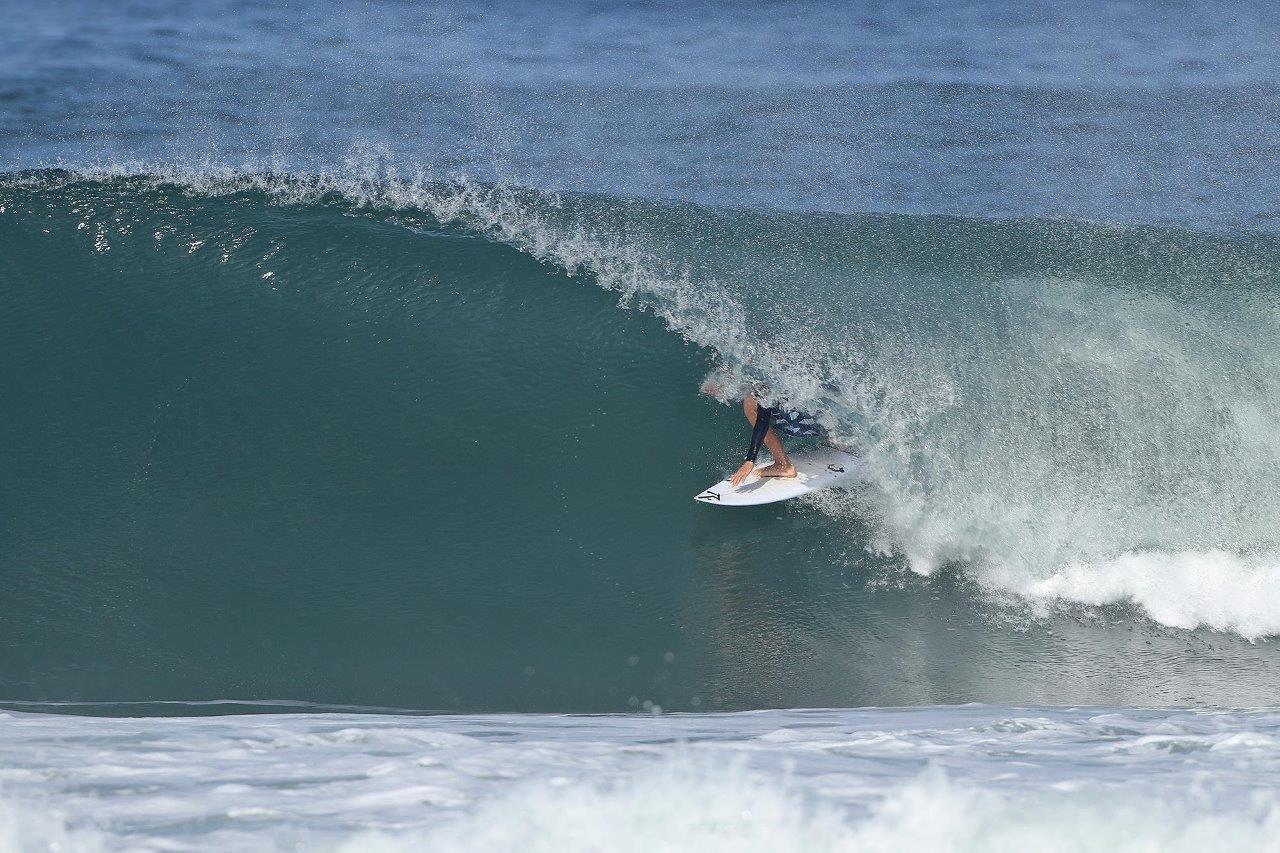  Heitor Muller no Hang Loose Surf Attack Maresias / Foto Munir El Hage