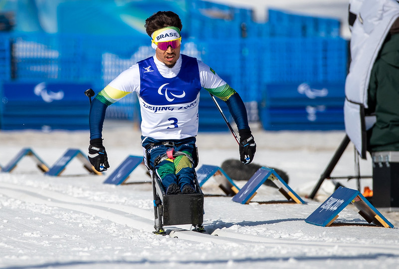Cristian Ribera durante a prova de Sprint nos Jogos Paralímpicos de Inverno de 2022 / Créditos - Ale Cabral/CPB
