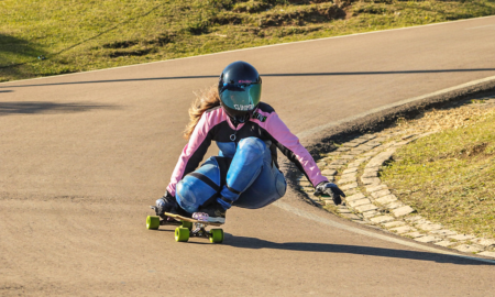 Brasileiro Feminino de Downhill Speed forma campeãs em três categorias