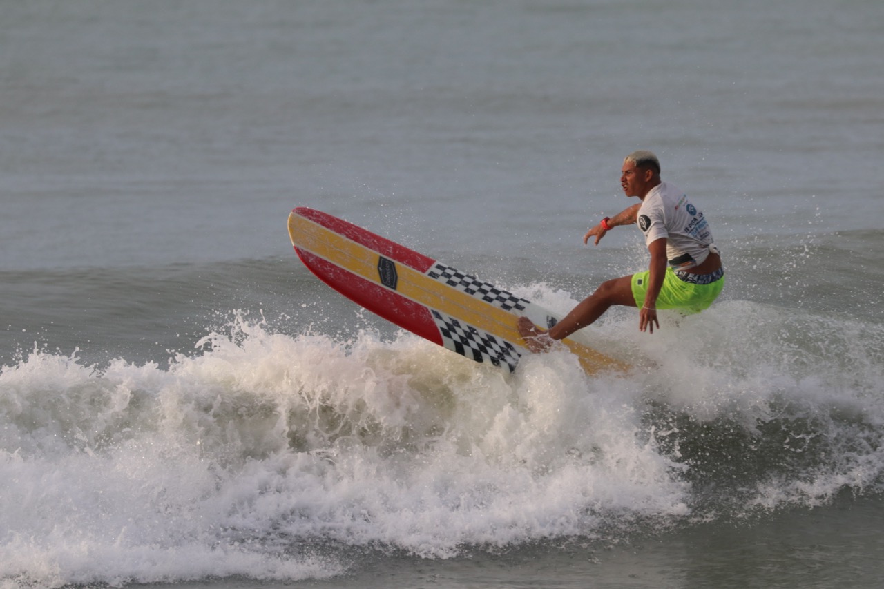 Antonio Victor, Pipa Long Surf Festival / Foto Foto Lima JR