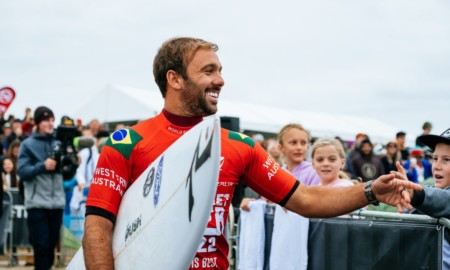 Caio Ibelli, o surfista que desafiou os prognósticos e está na elite mundial