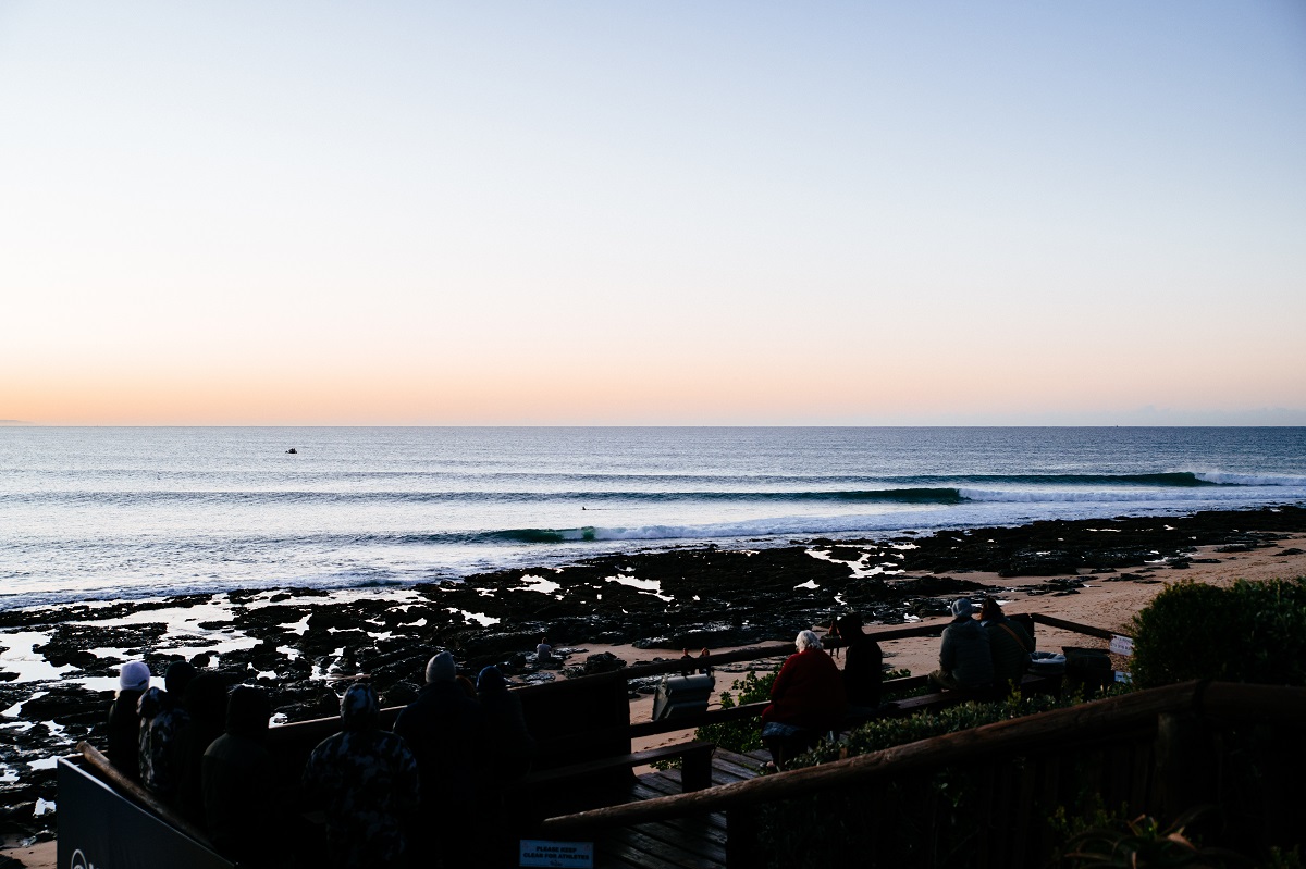Jeffreys Bay na terça-feira (Crédito: Beatriz Ryder / World Surf League)