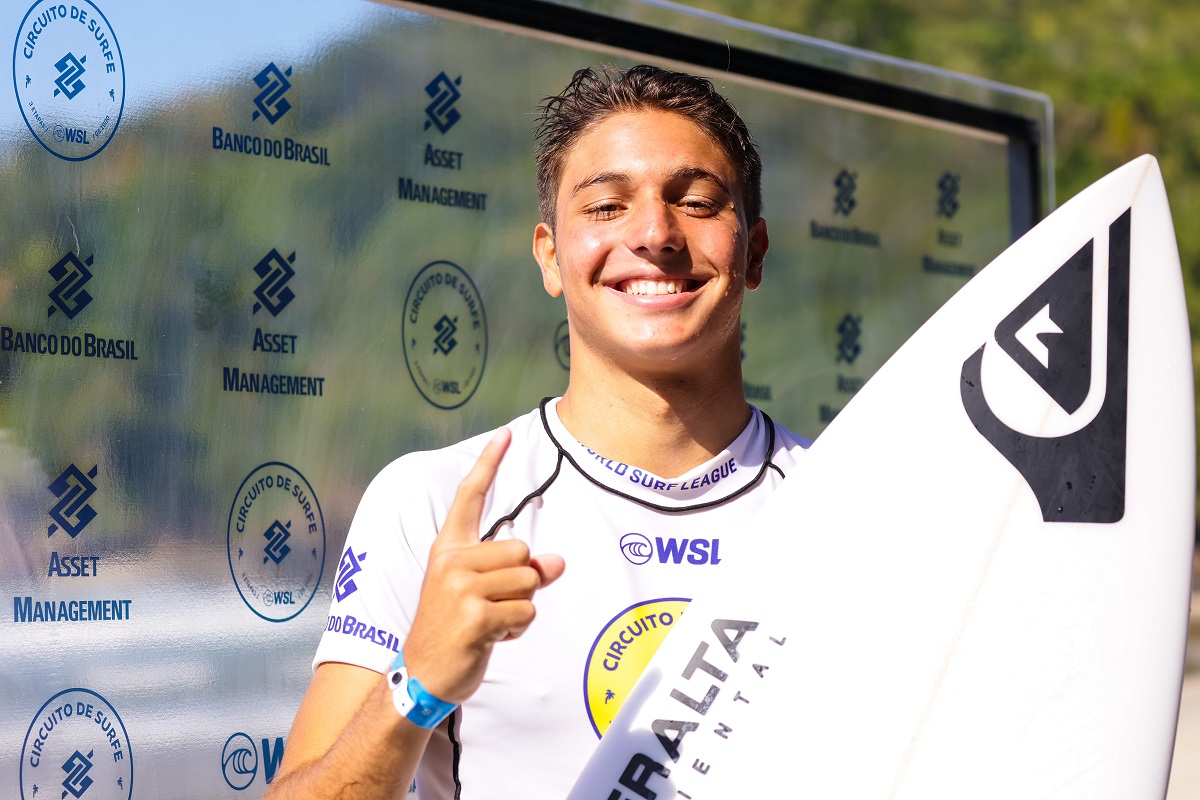 Gabriel Klaussner campeão do Circuito Banco do Brasil de Surfe (Crédito: Daniel Smorito / World Surf League)