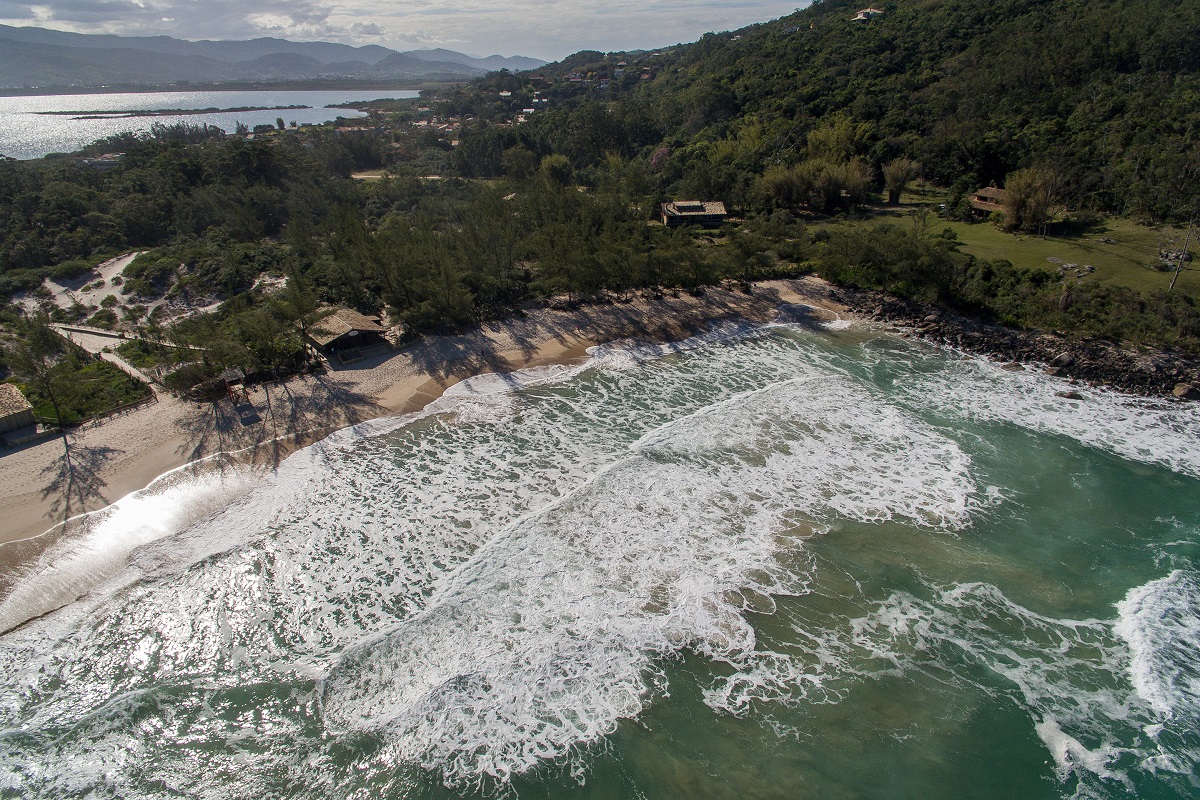 A Praia da Ferrugem em Garopaba, no litoral Sul de Santa Catarina (Crédito da Foto: Murilo da Rosa)
