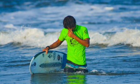 Circuito Paulista de Surf Colegial estreia em Santos como nova vitrine do surfe de base no estado